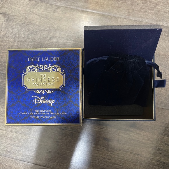 Estee Lauder The Princess Collection True Love's Kiss Solid Perfume Beautiful - Picture 3 of 4